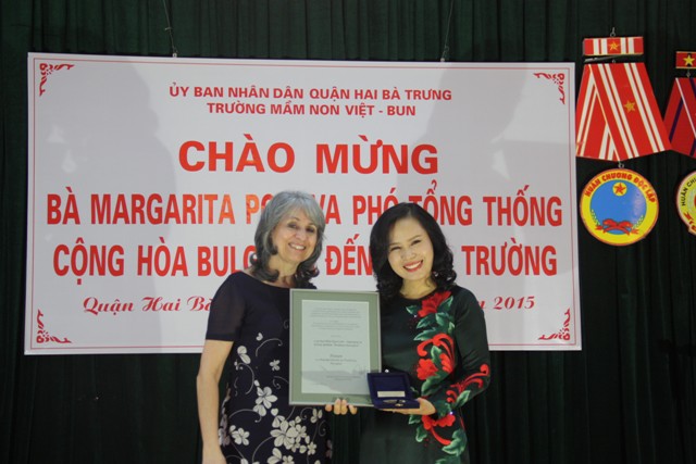 Phó Tổng thống Bulgaria thăm Trường mầm non Việt - Bun Hà Nội